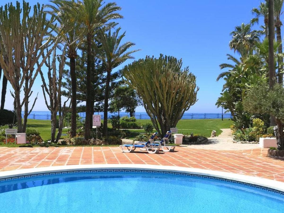 Amazing 3Bedroom Flat With Seafront Views & Pool By Sharingco Marbella Bagian luar foto