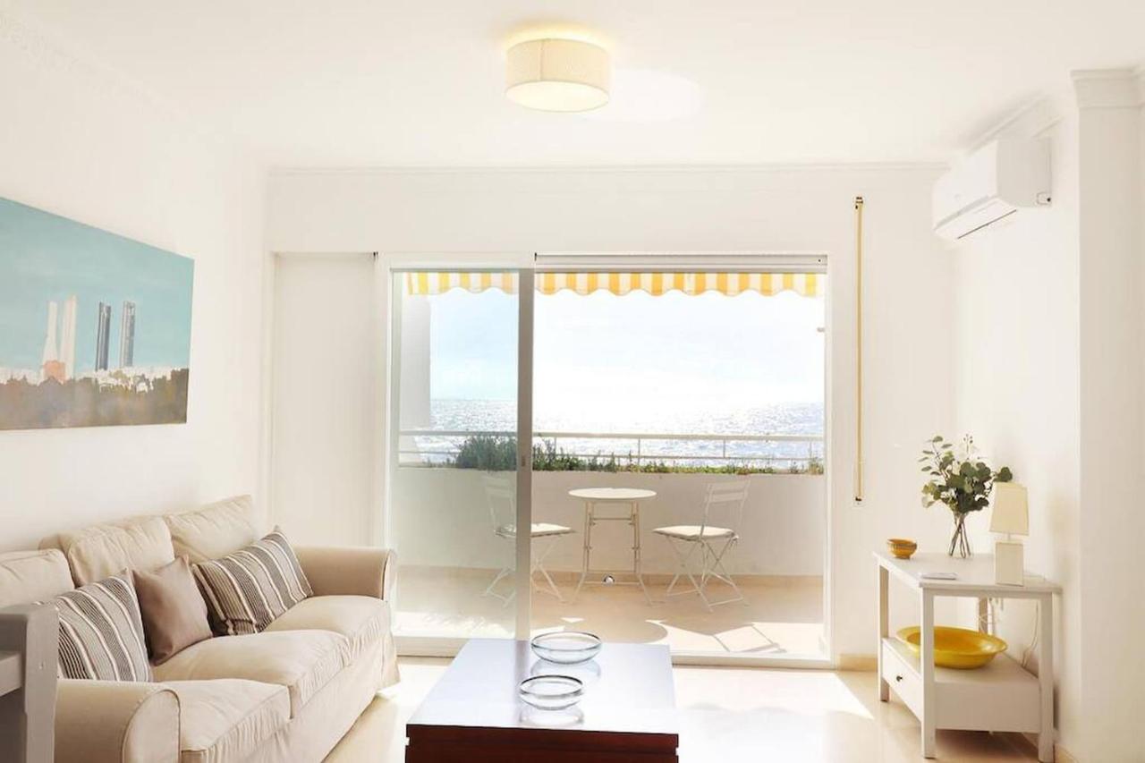 Amazing 3Bedroom Flat With Seafront Views & Pool By Sharingco Marbella Bagian luar foto