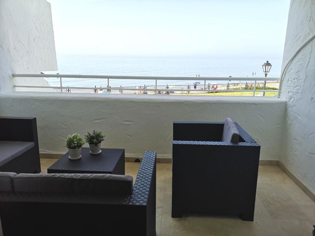 Amazing 3Bedroom Flat With Seafront Views & Pool By Sharingco Marbella Bagian luar foto